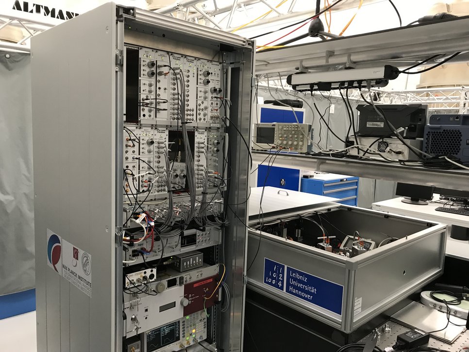 Picture of the laser system from Hannover set up in a clean room at the ETpathfinder in Maastricht.