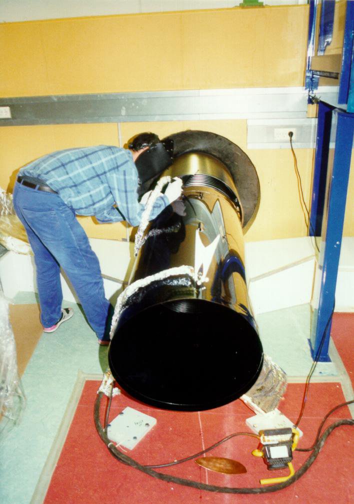Insertion of a liner into the tube.