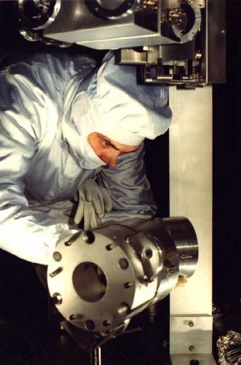 Stefan adjusting the BDIPR dummy. Stefan adjusting the BDIPR dummy.