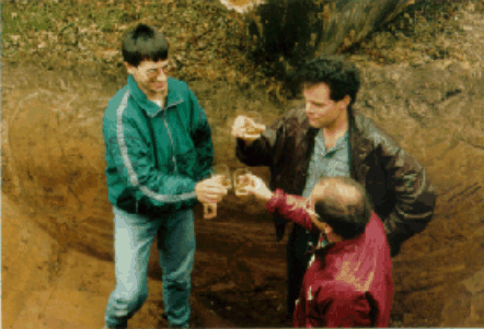 Cheers! (From left to right: Benno Willke, Harald Lück, Matthias Schrempel)